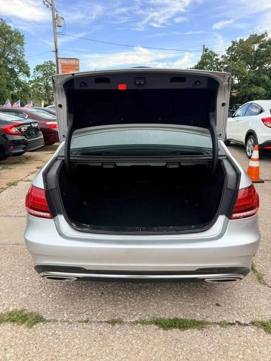 2016 Mercedes-Benz W212 E-Class - Image 7 of 20