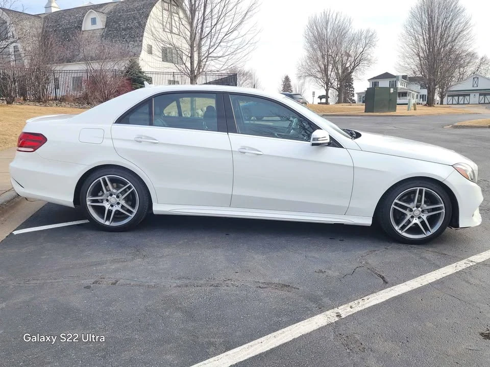 2016 Mercedes-Benz W212 E-Class - Image 3 of 14