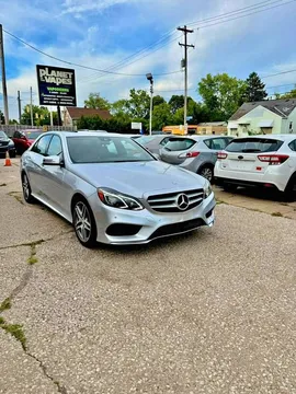 2016 Mercedes-Benz E-Class E 350 4MATIC Sedan 4D