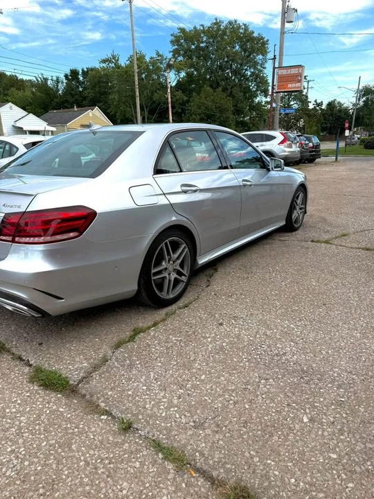 2016 Mercedes-Benz W212 E-Class - Image 4 of 20
