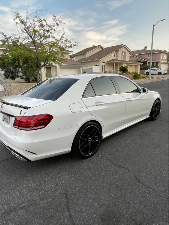 2016 Mercedes-Benz W212 E-Class - Image 4 of 9