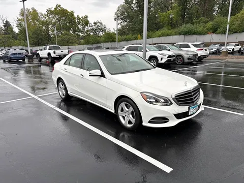 2016 Mercedes-Benz E-Class E 350 4MATIC Sedan 4D