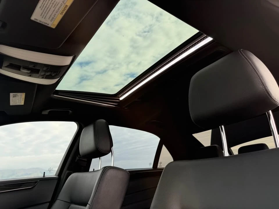 2016 Mercedes-Benz W212 E-Class - Image 13 of 17