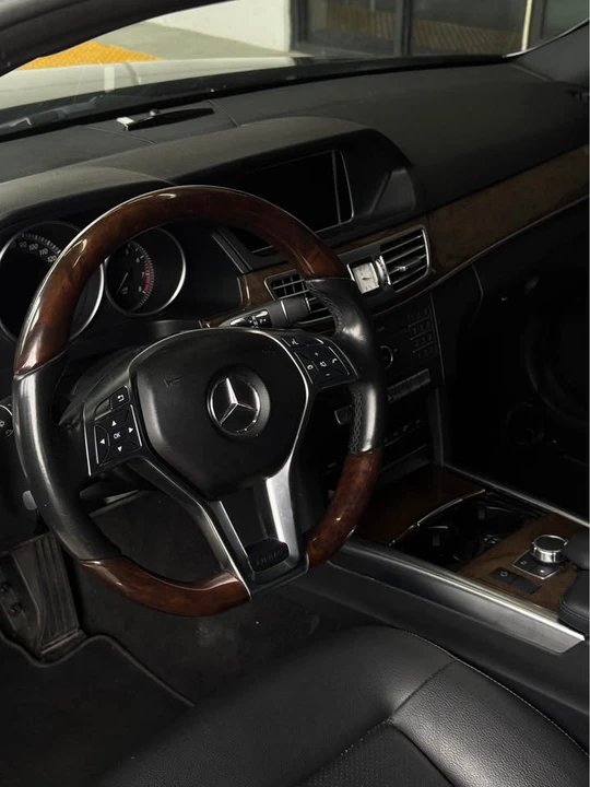 2016 Mercedes-Benz W212 E-Class - Image 8 of 15