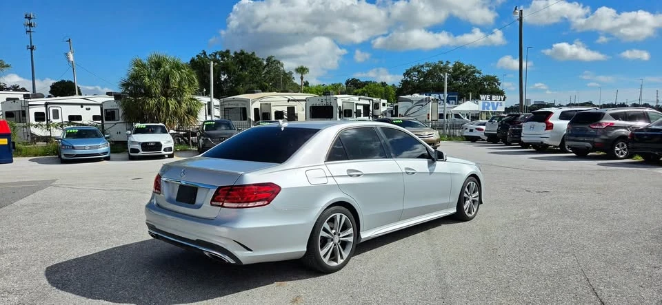 2016 Mercedes-Benz W212 E-Class - Image 14 of 16