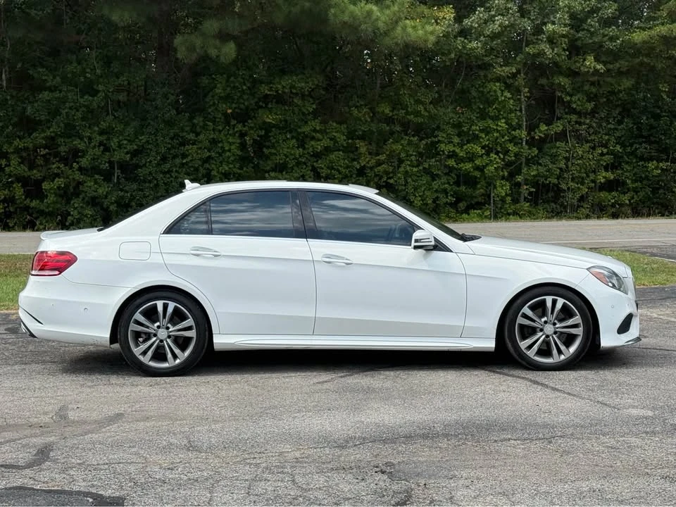 2016 Mercedes-Benz W212 E-Class - Image 2 of 18