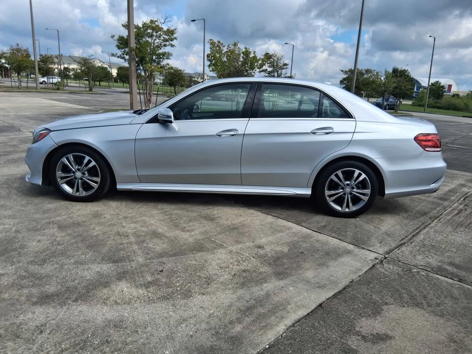 2016 Mercedes-Benz W212 E-Class - Image 2 of 18