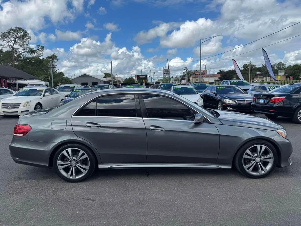 2016 Mercedes-Benz W212 E-Class - Image 3 of 16