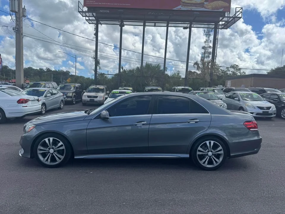 2016 Mercedes-Benz W212 E-Class - Image 9 of 16