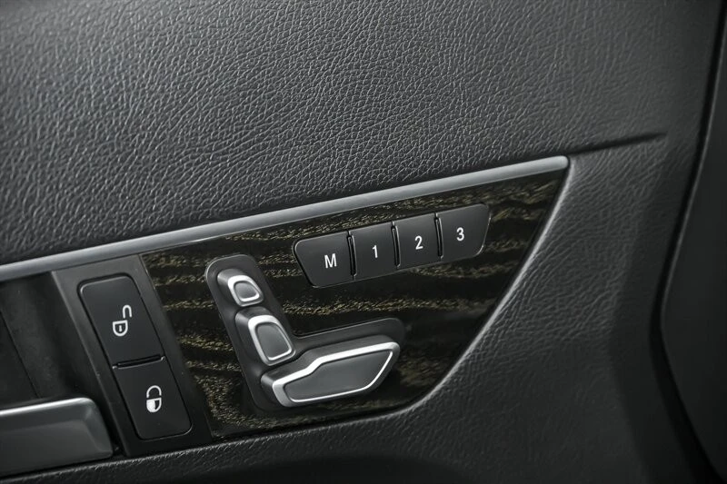 2016 Mercedes-Benz W212 E-Class - Image 16 of 21