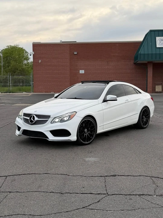 2016 Mercedes-Benz C207/A207 E-Class Coupe & Convertible - Image 2 of 20