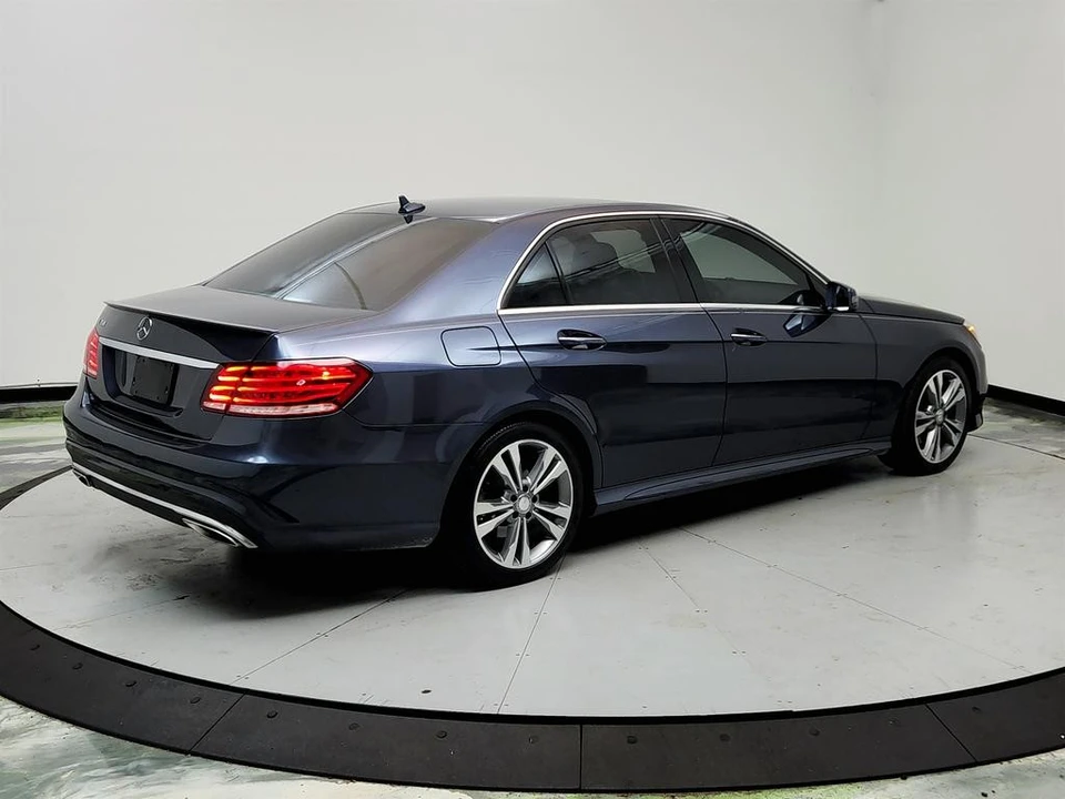 2016 Mercedes-Benz W212 E-Class - Image 5 of 12