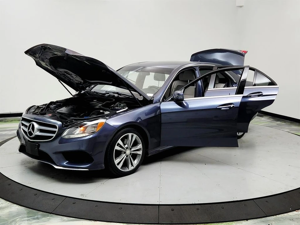 2016 Mercedes-Benz W212 E-Class - Image 9 of 12