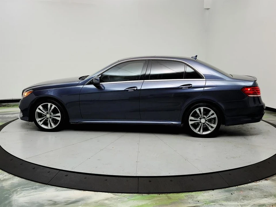 2016 Mercedes-Benz W212 E-Class - Image 8 of 12