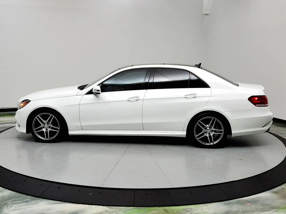 2016 Mercedes-Benz W212 E-Class - Image 8 of 12
