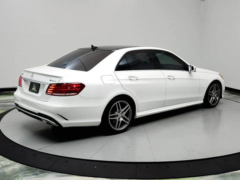 2016 Mercedes-Benz W212 E-Class - Image 5 of 12