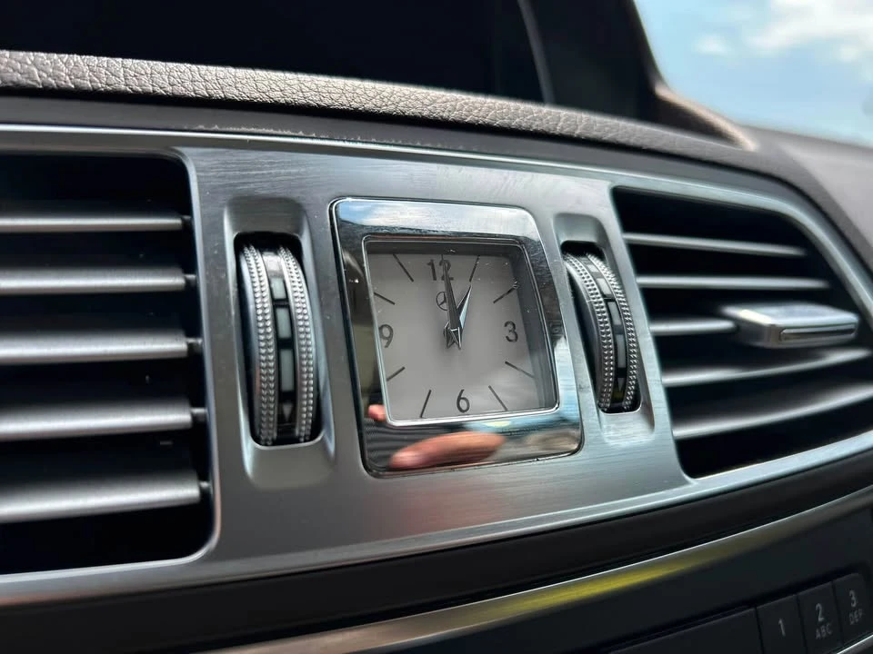 2016 Mercedes-Benz W212 E-Class - Image 9 of 15