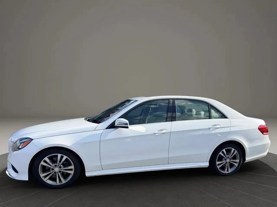 2016 Mercedes-Benz W212 E-Class - Image 3 of 20