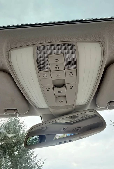 2016 Mercedes-Benz W212 E-Class - Image 19 of 20