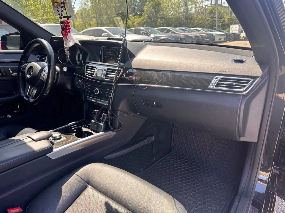 2016 Mercedes-Benz W212 E-Class - Image 13 of 19