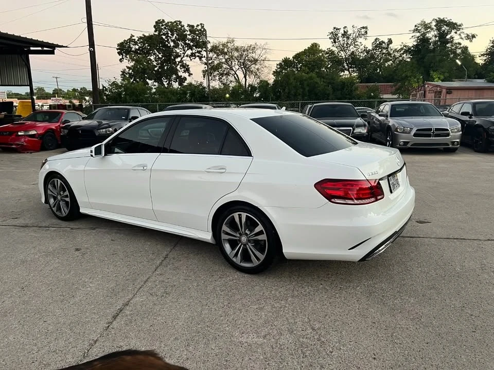 2016 Mercedes-Benz W212 E-Class - Image 19 of 20