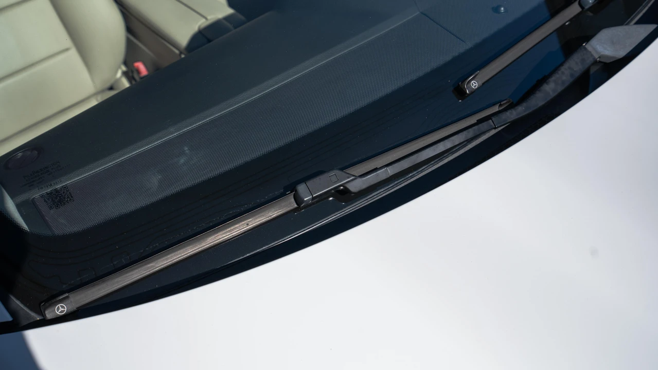 2016 Mercedes-Benz W212 E-Class - Image 28 of 31