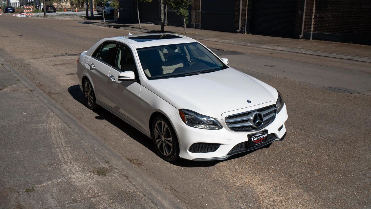2016 Mercedes-Benz W212 E-Class - Image 22 of 31