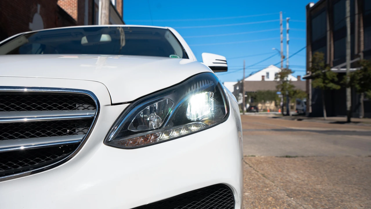 2016 Mercedes-Benz W212 E-Class - Image 30 of 31