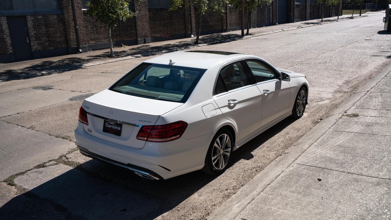 2016 Mercedes-Benz W212 E-Class - Image 16 of 31