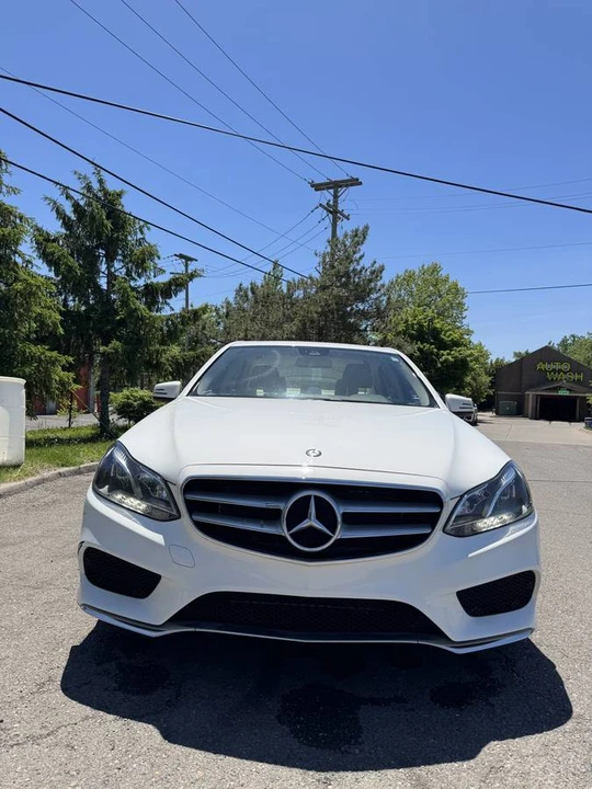 2016 Mercedes-Benz W212 E-Class - Image 2 of 19