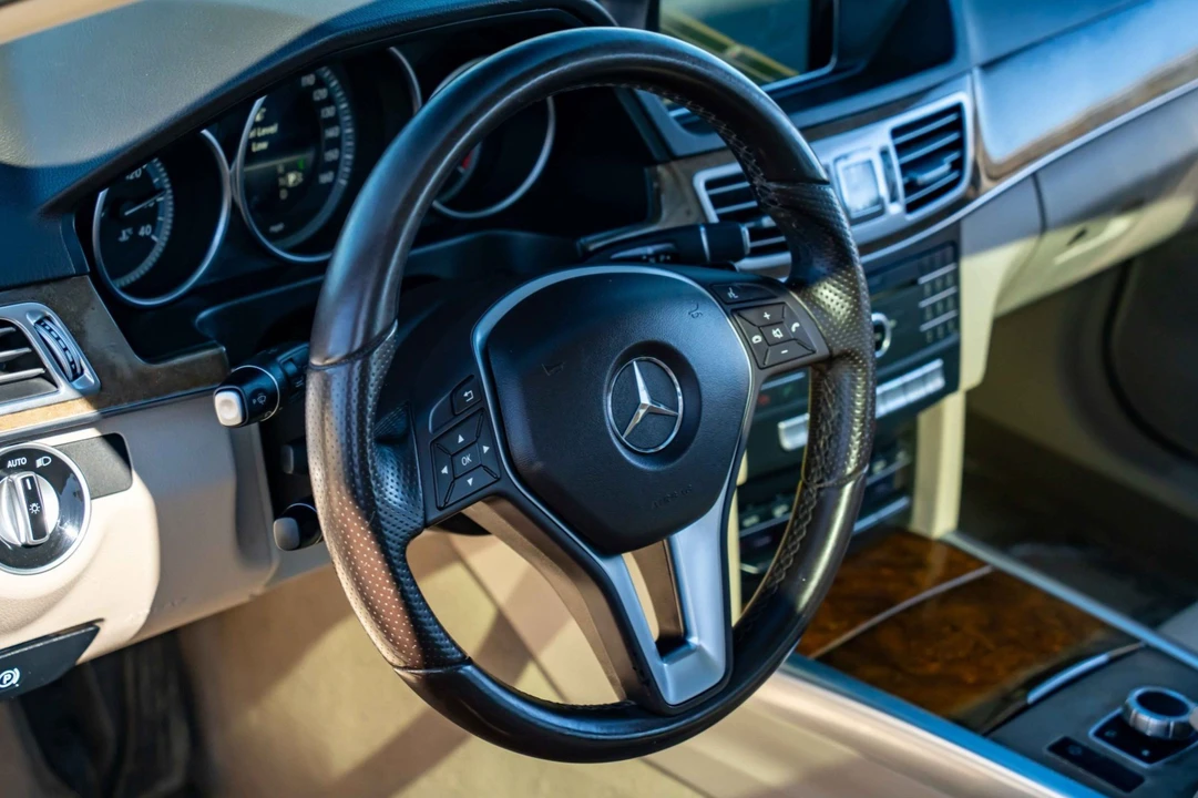2016 Mercedes-Benz W212 E-Class - Image 6 of 11