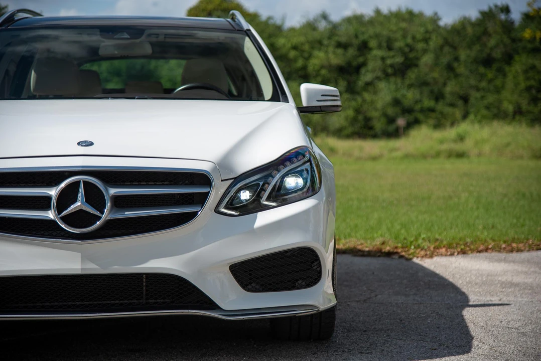 2016 Mercedes-Benz W212 E-Class - Image 20 of 27