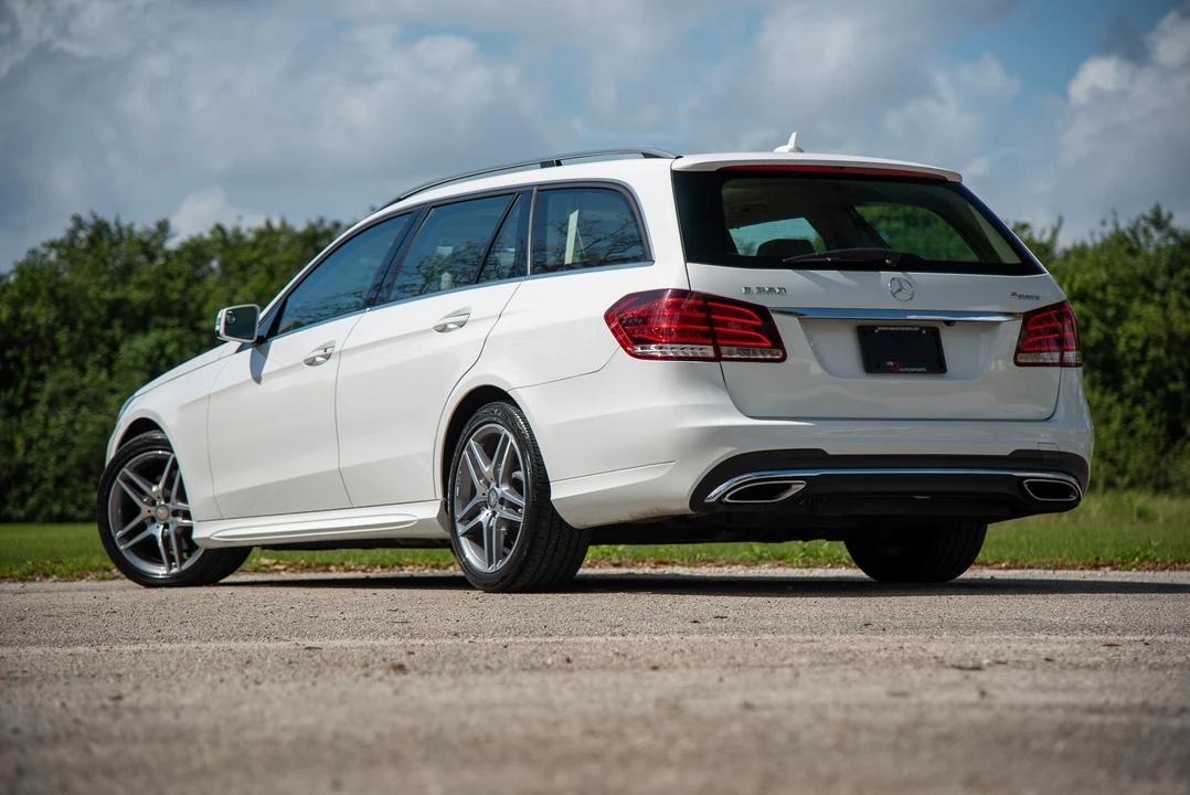 2016 Mercedes-Benz W212 E-Class - Image 10 of 27