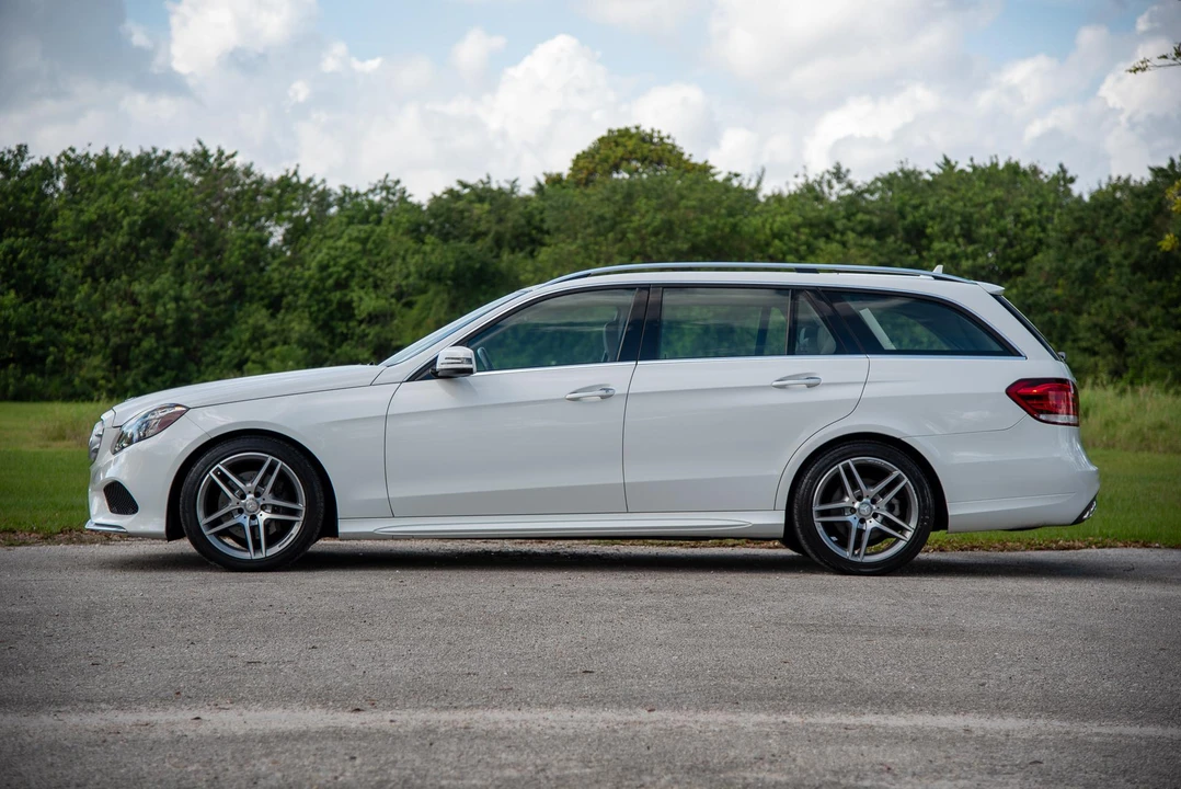 2016 Mercedes-Benz W212 E-Class - Image 9 of 27