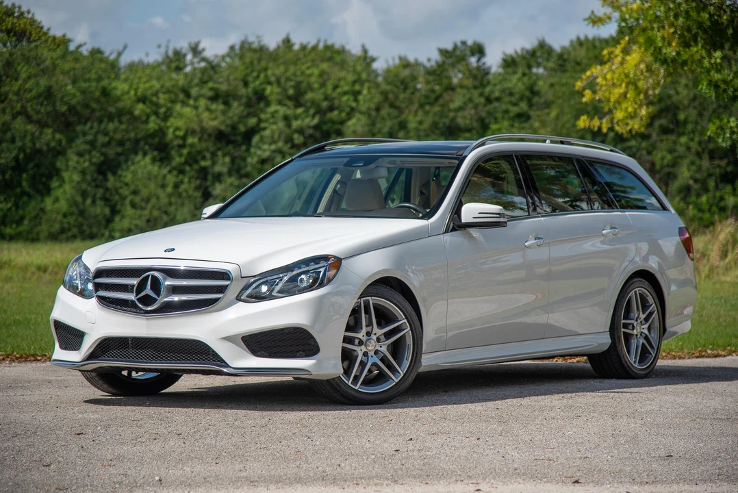 2016 Mercedes-Benz W212 E-Class - Image 8 of 27