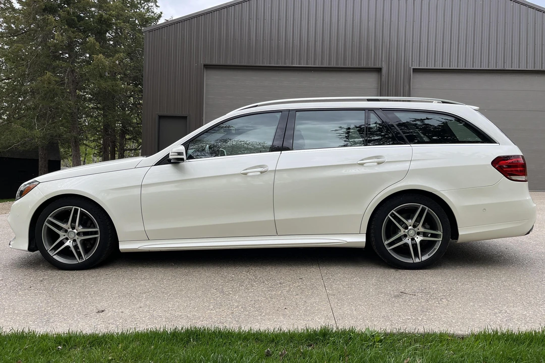 2016 Mercedes-Benz W212 E-Class - Image 3 of 9