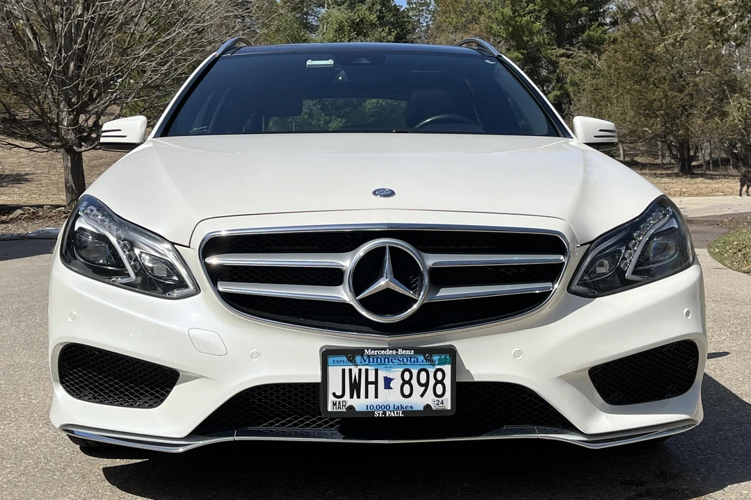 2016 Mercedes-Benz W212 E-Class - Image 2 of 9
