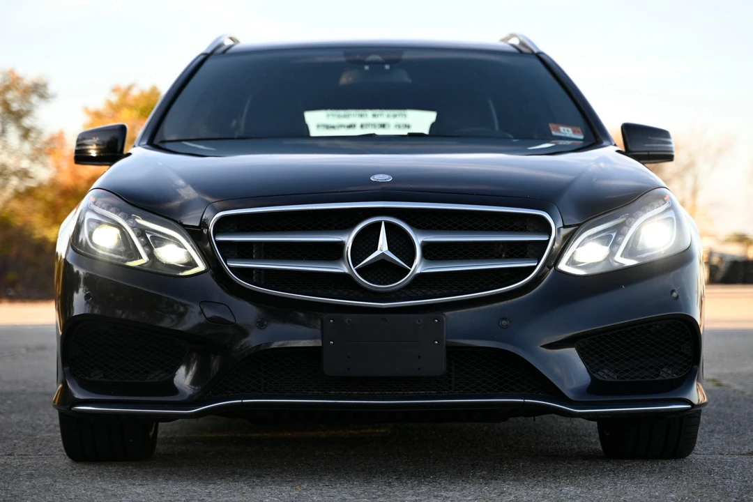 2016 Mercedes-Benz W212 E-Class - Image 2 of 5