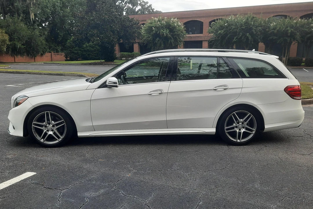 2016 Mercedes-Benz W212 E-Class - Image 4 of 31
