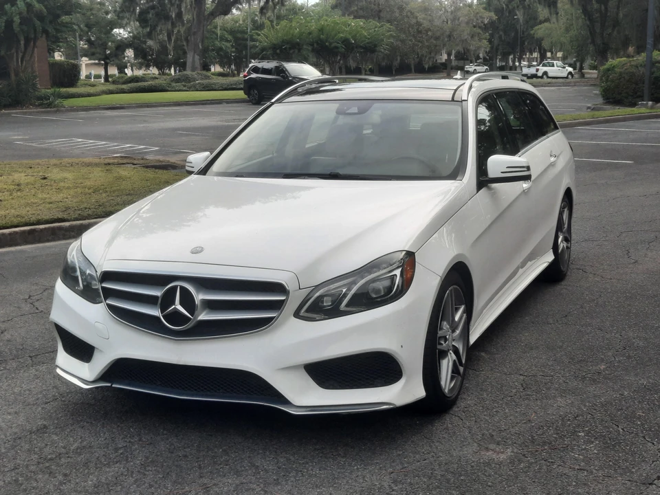 2016 Mercedes-Benz W212 E-Class - Image 6 of 31