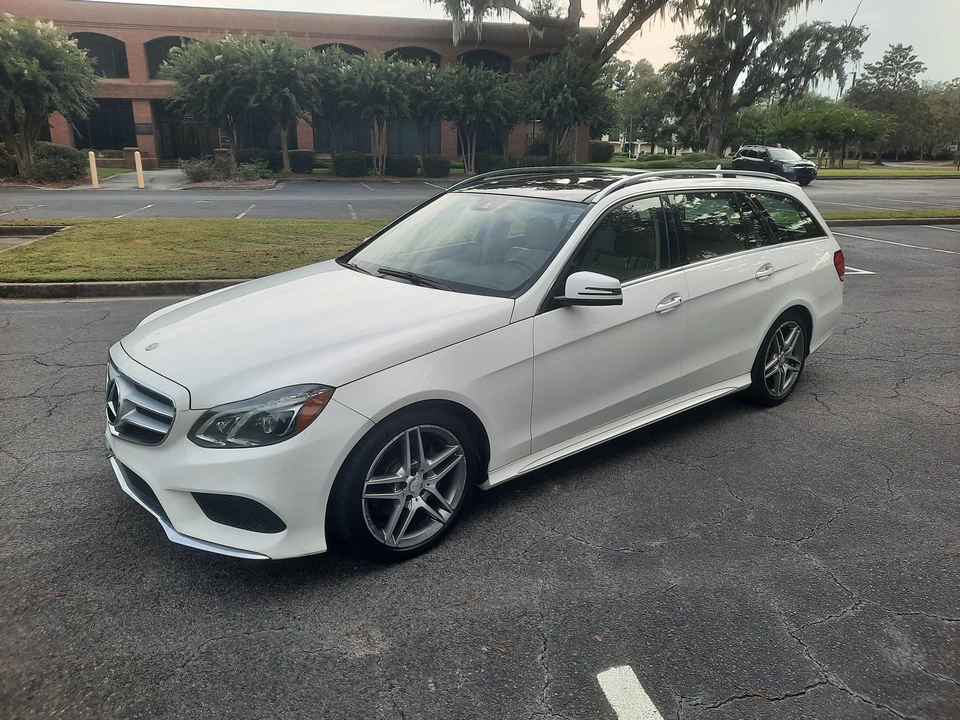 2016 Mercedes-Benz W212 E-Class - Image 9 of 31