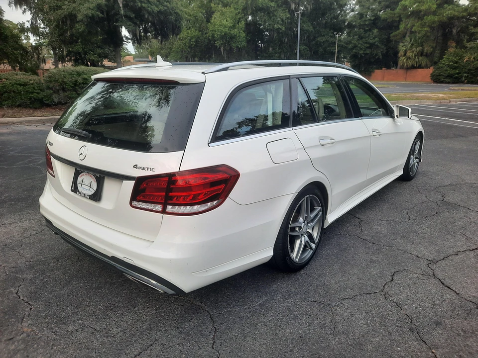 2016 Mercedes-Benz W212 E-Class - Image 16 of 31