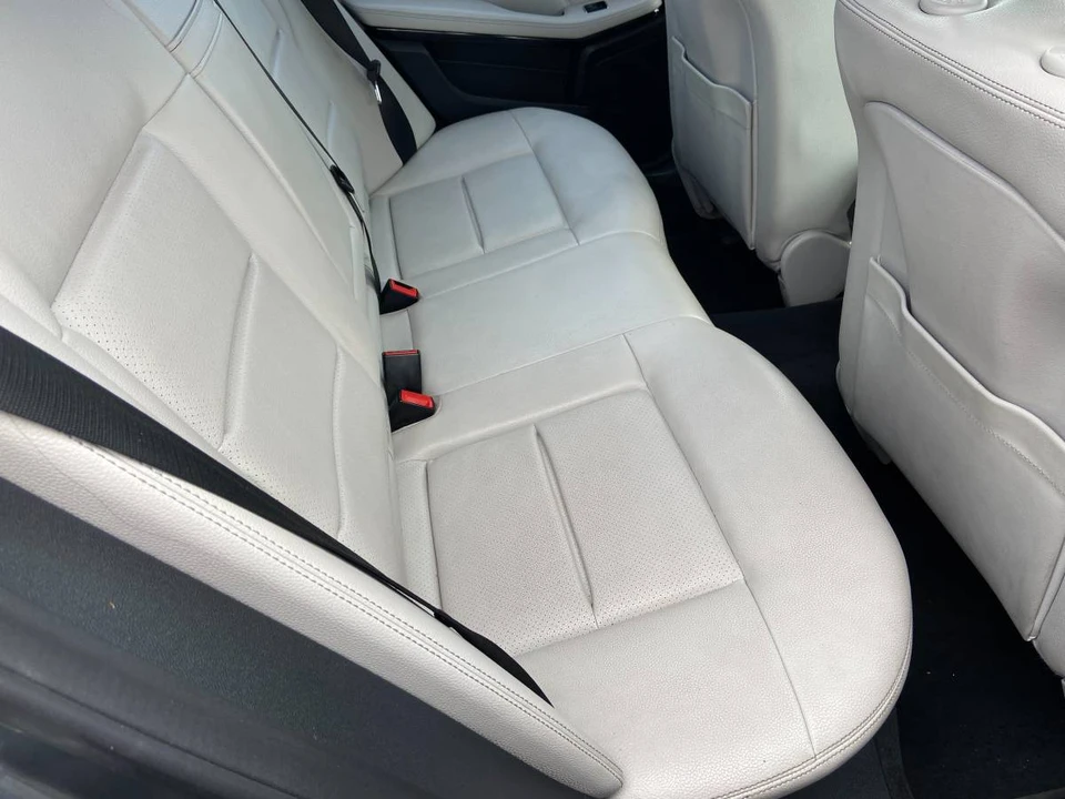 2016 Mercedes-Benz W212 E-Class - Image 10 of 12
