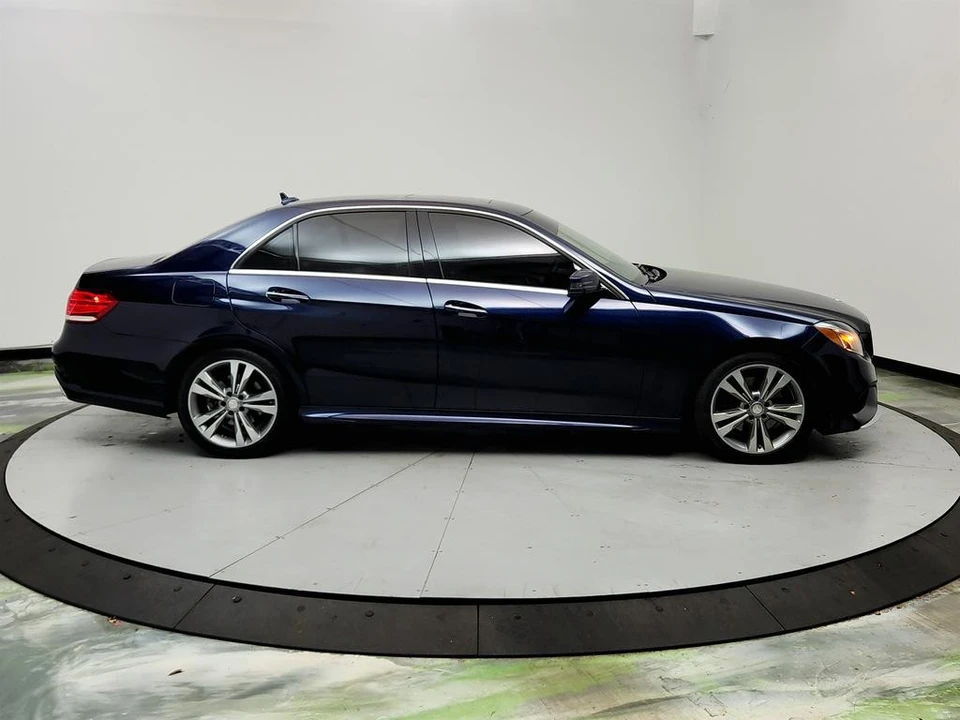 2016 Mercedes-Benz W212 E-Class - Image 4 of 21