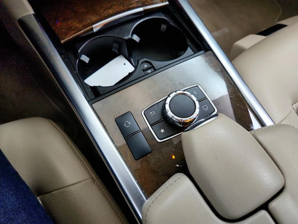 2016 Mercedes-Benz W212 E-Class - Image 19 of 21