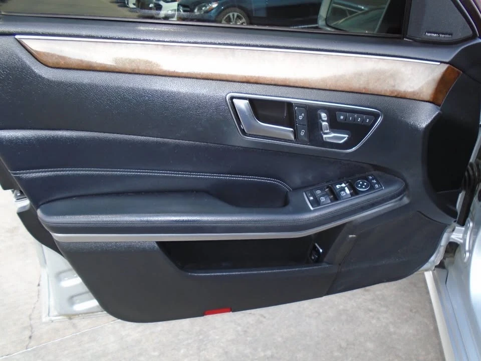 2016 Mercedes-Benz W212 E-Class - Image 8 of 20