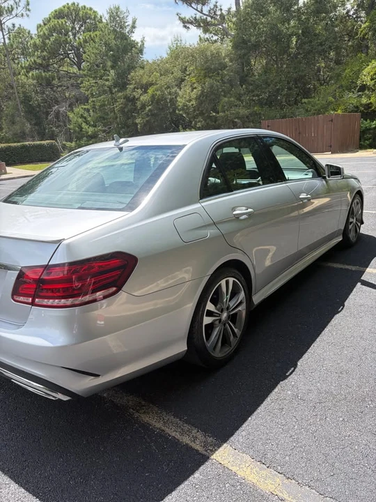 2016 Mercedes-Benz W212 E-Class - Image 12 of 20