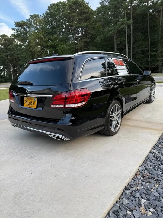 2016 Mercedes-Benz W212 E-Class - Image 2 of 10