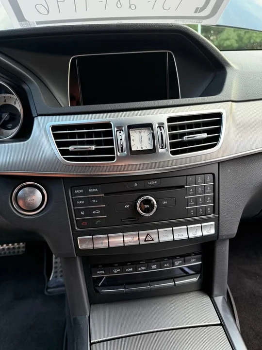 2016 Mercedes-Benz W212 E-Class - Image 6 of 10