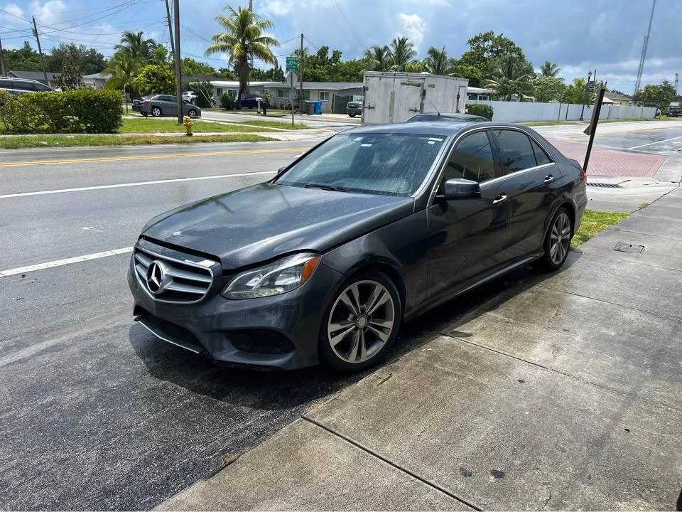 2016 Mercedes-Benz W212 E-Class - Image 3 of 15
